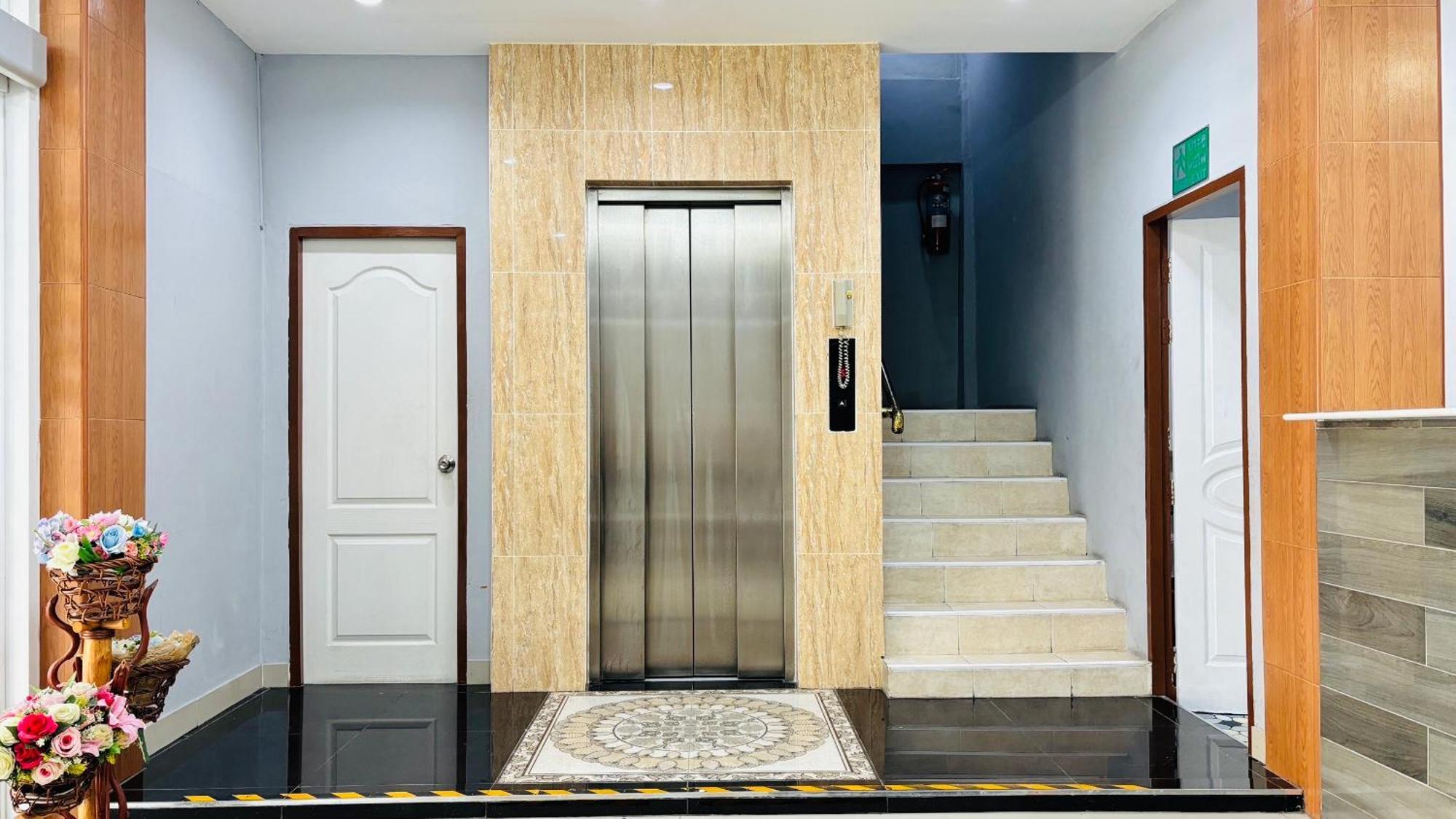 Royal Star Suites Pattaya Zewnętrze zdjęcie