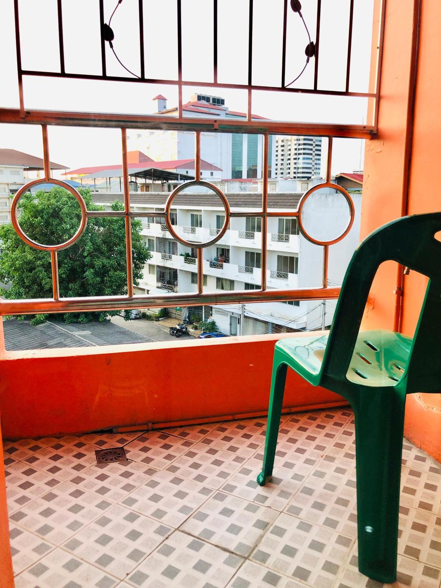 Royal Star Suites Pattaya Zewnętrze zdjęcie